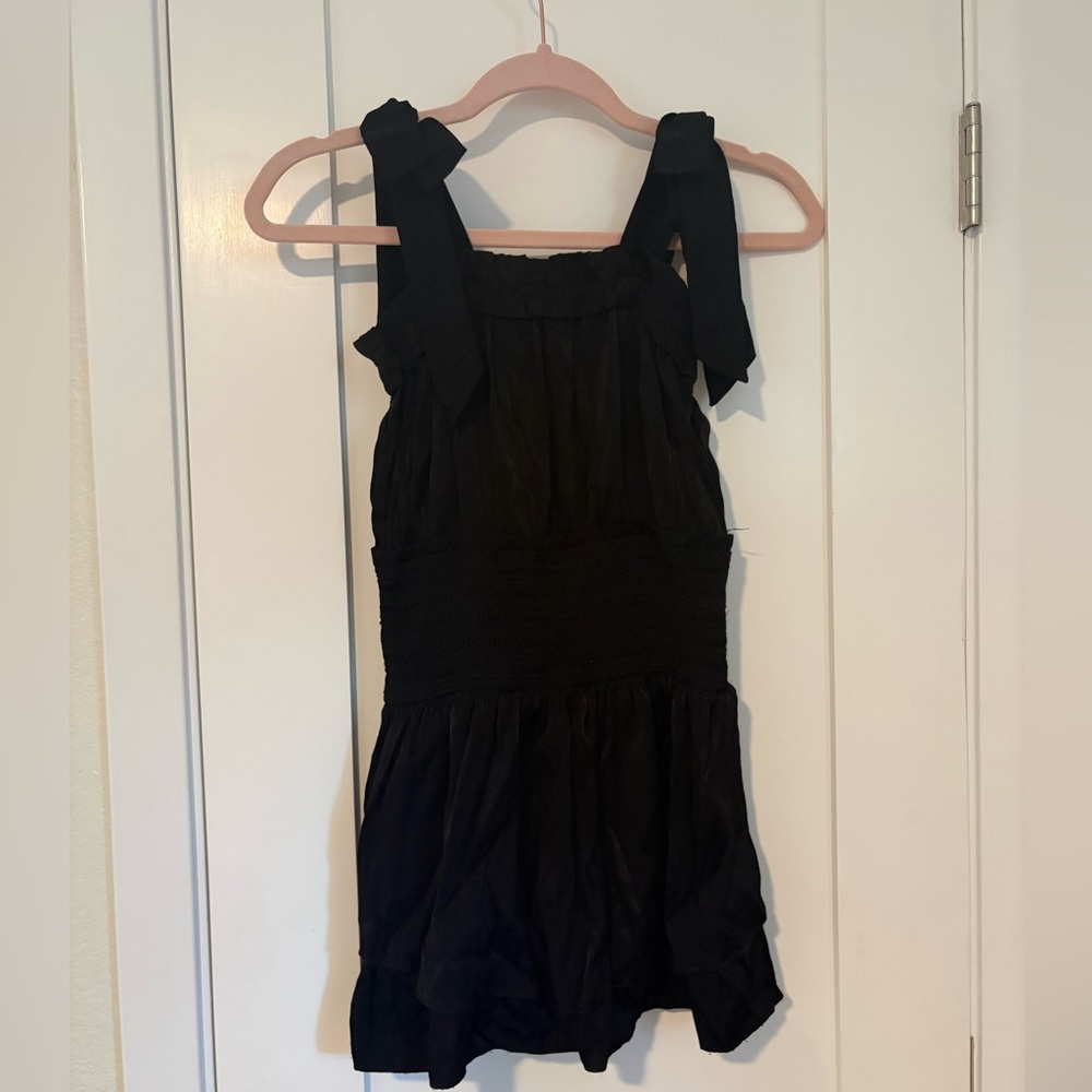 Chelsea & Violet Elegant Black Garment